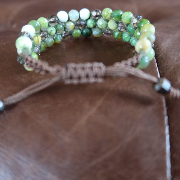 $150 Chan Luu green bracelet round multi beads/stones adjustable with brown cord - Picture 6 of 8